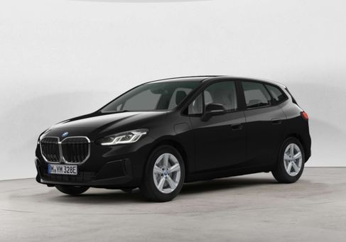 BMW 225, 2025