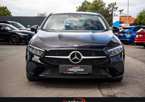 Mercedes-Benz A 180, 2023