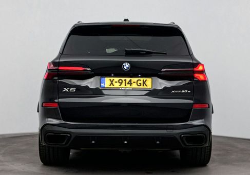 BMW X5, 2023