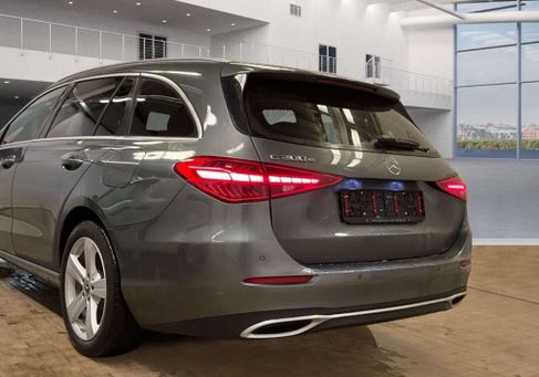 Mercedes-Benz C 300, 2022