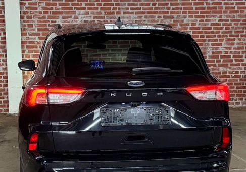 Ford Kuga, 2021