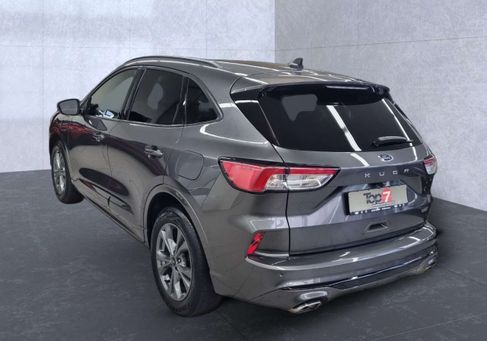 Ford Kuga, 2022