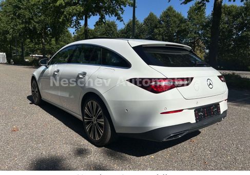 Mercedes-Benz CLA 200, 2022