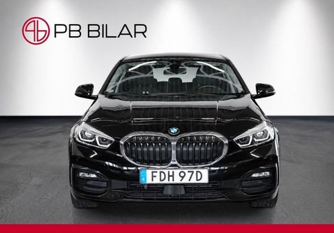BMW 118, 2021 2