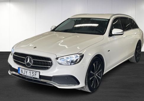 Mercedes-Benz E 300, 2021