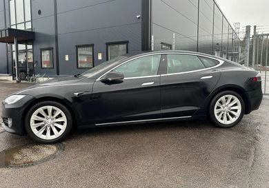 Tesla Model S, 2019