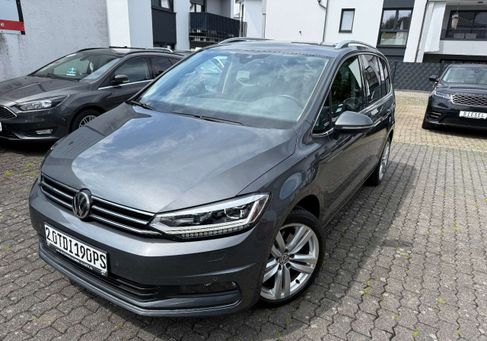 Volkswagen Touran, 2018 3