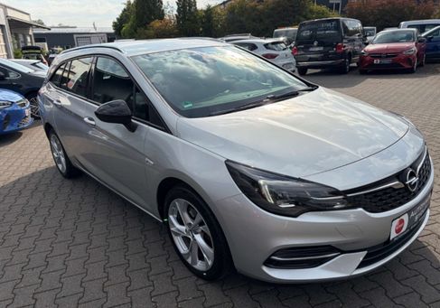 Opel Astra, 2021