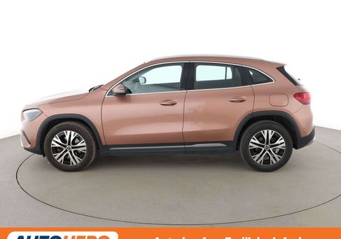 Mercedes-Benz GLA 180, 2023