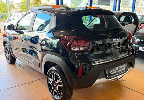 Dacia Spring, 2022 3