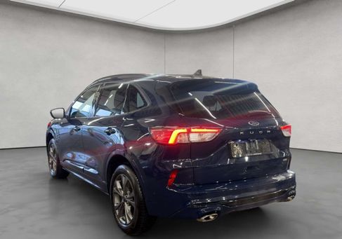 Ford Kuga, 2022