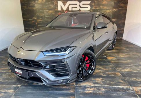 Lamborghini Urus, 2021