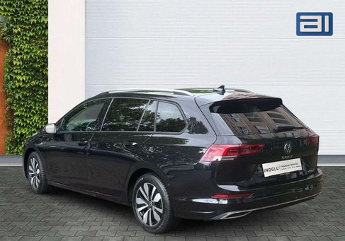 Volkswagen Golf, 2024 3