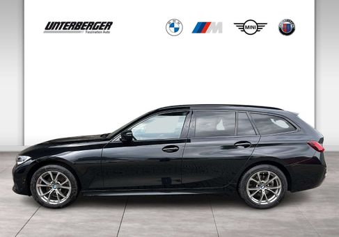 BMW 320, 2022