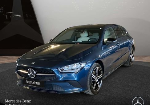 Mercedes-Benz CLA 250, 2022