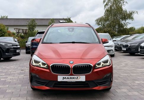 BMW 218, 2021
