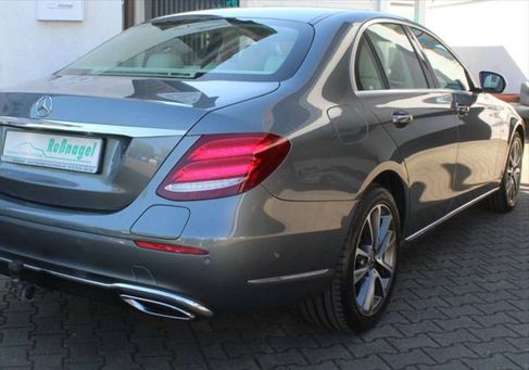 Mercedes-Benz E 300, 2019