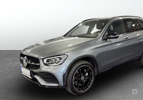 Mercedes-Benz GLC 300, 2022
