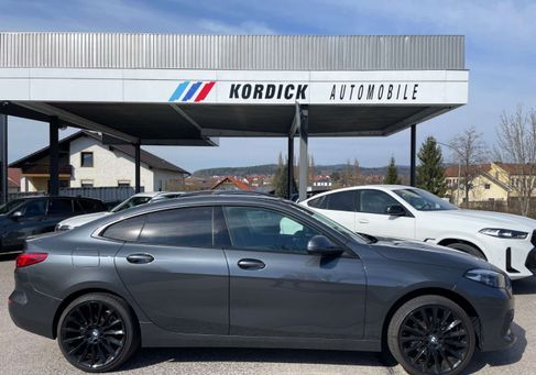 BMW 218, 2021 2