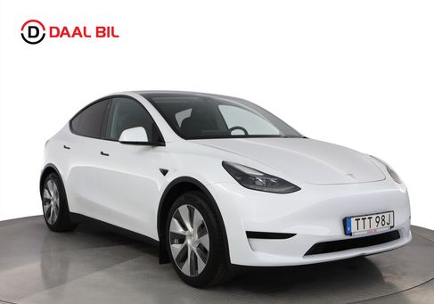 Tesla Model Y, 2023 3