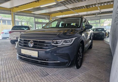 Volkswagen Tiguan, 2022 3