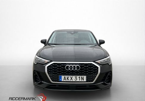 Audi Q3, 2021