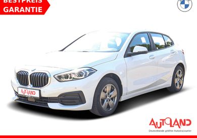 BMW 118, 2022