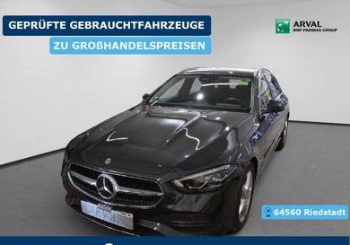 Mercedes-Benz C 200, 2022