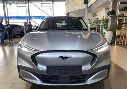 Ford Mustang Mach-E, 2021