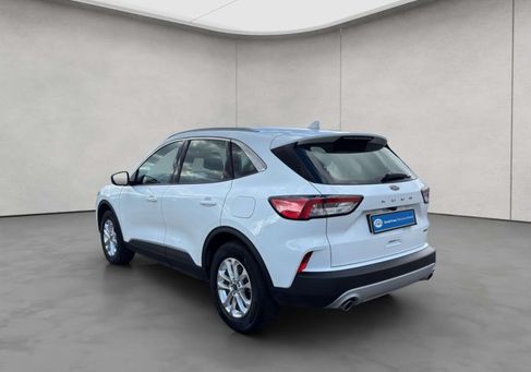 Ford Kuga, 2022