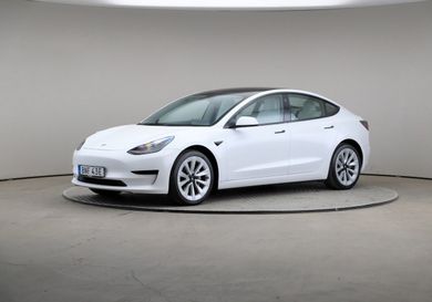 Tesla Model 3, 2022