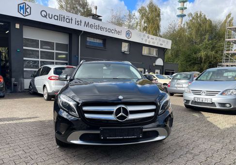 Mercedes-Benz GLA 220, 2017