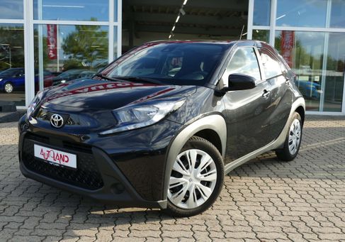 Mazda 2, 2022 2