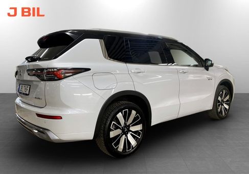 Mitsubishi, 2025