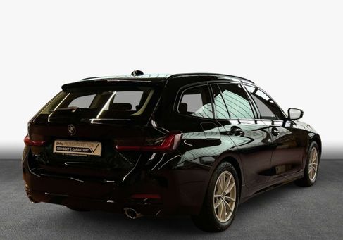 BMW 318, 2023