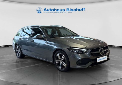 Mercedes-Benz C 200, 2022