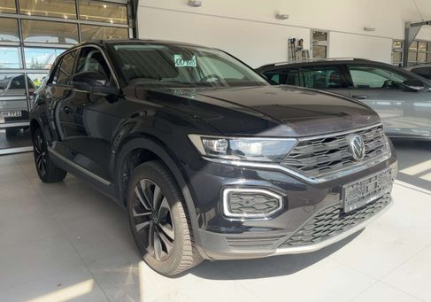 Volkswagen T-Roc, 2021