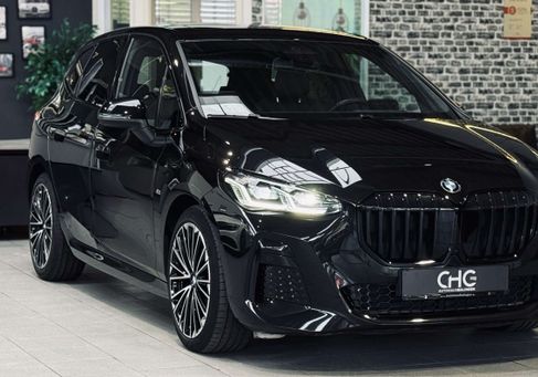 BMW 218, 2024