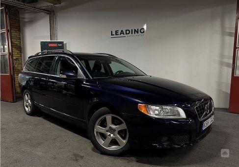 Volvo V70, 2011
