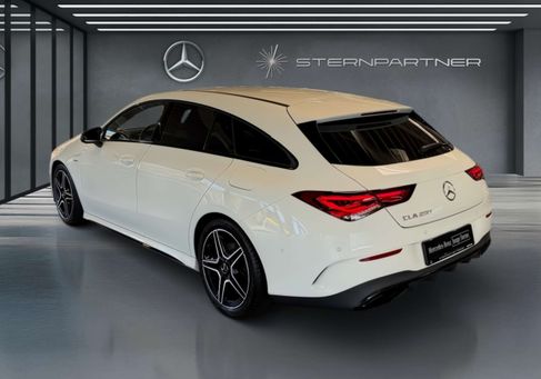 Mercedes-Benz CLA 200, 2021