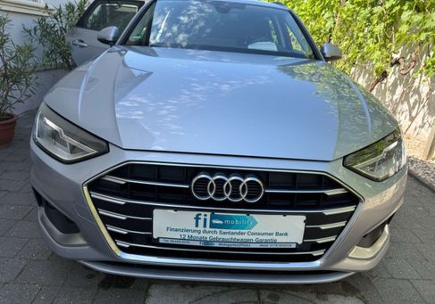Audi A4, 2022