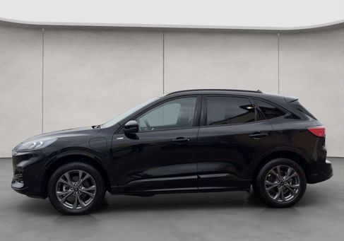Ford Kuga, 2022