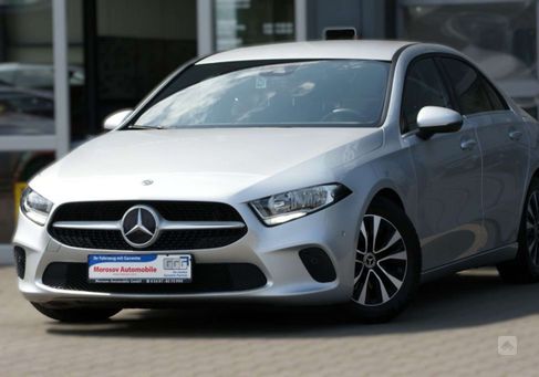 Mercedes-Benz A 180, 2020