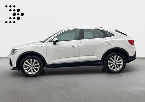 Audi Q3, 2022 3