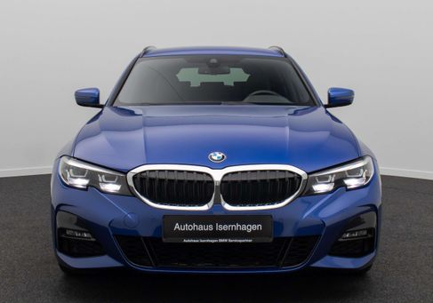 BMW 320, 2022