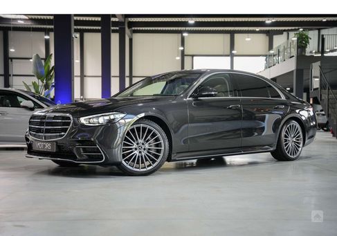 Mercedes-Benz S 400, 2022