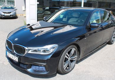 BMW 740, 2017