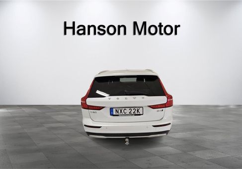 Volvo V60 Cross Country, 2023