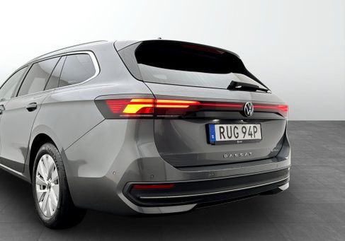 Volkswagen Passat Variant, 2025 3