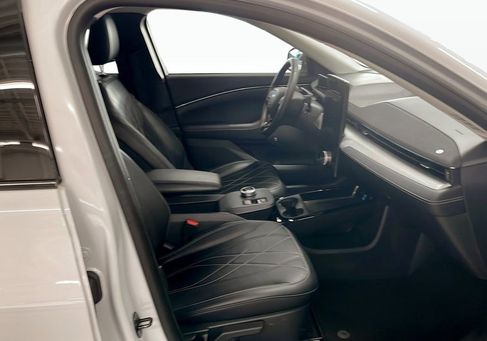 Ford Mustang Mach-E, 2022